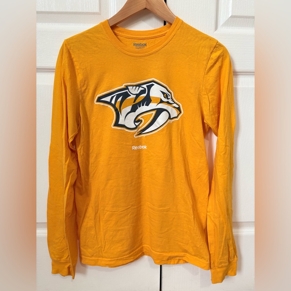 Reebok Nashville Predators Graphic Long Sleeve Tee